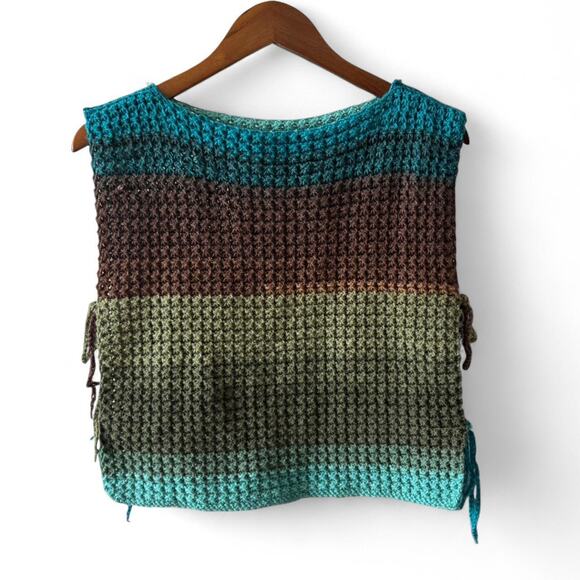 Handmade crochet striped sleeveless tie-side top - Picture 6 of 7